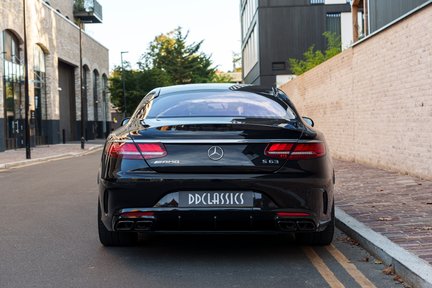 Mercedes-Benz S Class S63 AMG Bi-Turbo Coupé 6