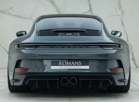 Porsche 911 GT3 TOURING (992) 5