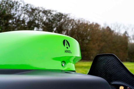 Ariel Atom 4. 320 BHP. 6-SPEED MANUAL. ÖHLINS DAMPERS. 6