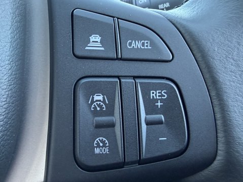 Suzuki Vitara 1.5 Hybrid Motion 5dr AGS 33