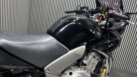 Honda CB 2010 ONLY 30K FUEL EXHAUSTS FULL LUGGAGE 1000CC TOURER 17