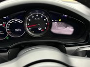 Porsche Cayenne V8 TURBO TIPTRONIC 64