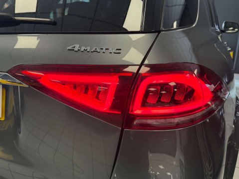 Mercedes-Benz GLE 2.0 GLE 300 AMG Line Premium+ D 4Matic Auto 4WD 5dr 29