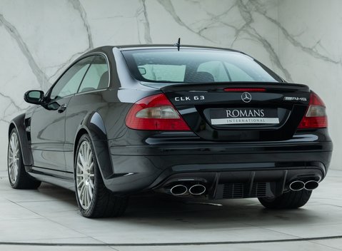 Mercedes-Benz CLK 63 AMG BLACK SERIES 10