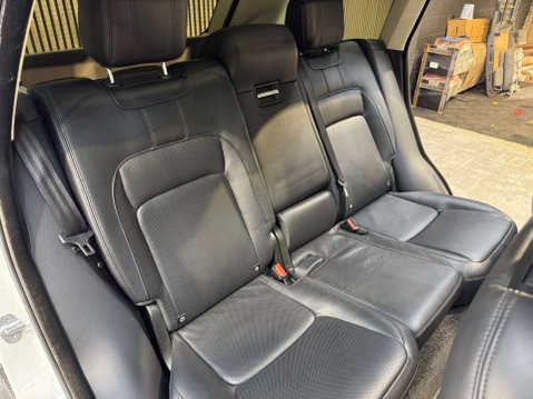Land Rover Range Rover 3.0 Range Rover Vogue SDV6 Auto 4WD 5dr 69
