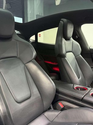 Porsche Taycan Performance Plus 93.4kWh Turbo S Saloon 4dr Electric Auto 4WD (761 ps) 2