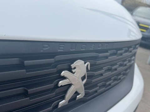 Peugeot Partner 1.5 Partner Professional Premium+ BHDi 17