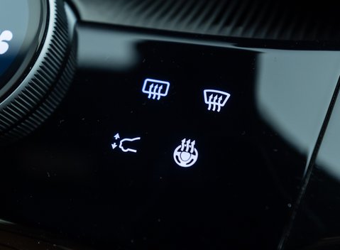 Ferrari Purosangue 25