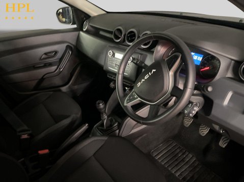 Dacia Duster 1.0 TCe Essential SUV 5dr Petrol Manual Euro 6 (s/s) (90 ps) Air Con - Allo 12