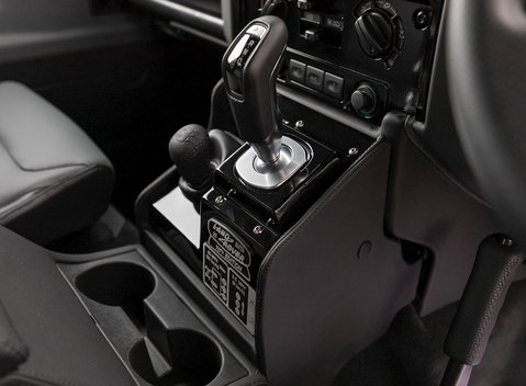 Land Rover Defender 90 Works V8 70th Edition 19