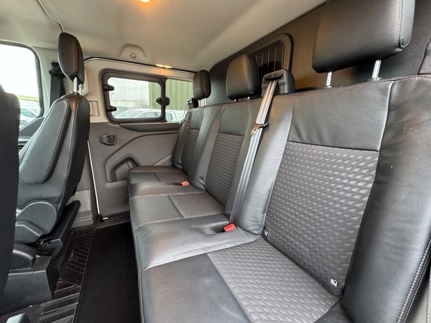 Ford Transit Custom Crew Cab AUTO SWB L1H1 Sport 320 Air Con SELECT 13