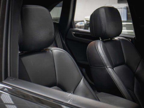 Porsche Macan 3.0 Macan S D Semi-Auto 4WD 5dr 15