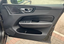 Volvo XC60 D5 POWERPULSE INSCRIPTION AWD AUTO 24