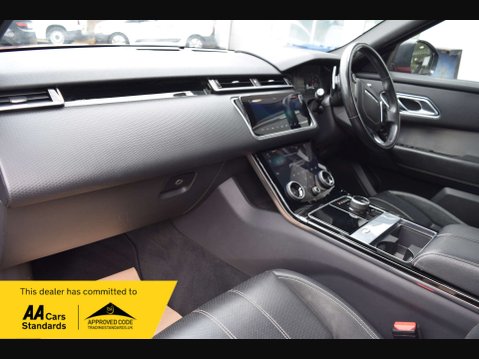 Land Rover Range Rover Velar 2.0 Range Rover Velar R-Dynamic S D240 Auto 4WD 5dr 29