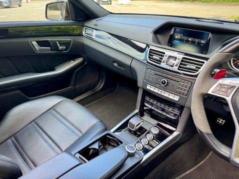 Mercedes-Benz E Class 5.5 E63 V8 BiTurbo AMG SpdS MCT Euro 6 (s/s) 4dr 65