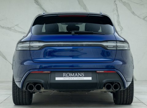 Porsche Macan GTS 21