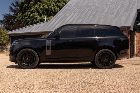 Land Rover Range Rover 4.4 P530 V8 SV Auto 4WD Euro 6 (s/s) 5dr 8