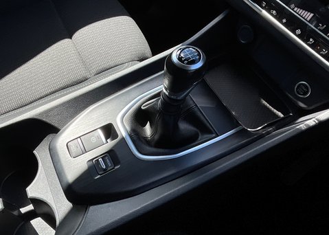 Nissan Qashqai DIG-T ACENTA PREMIUM MHEV 21