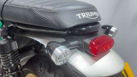 Triumph Speed Twin 2021 11K 1 OFF CUSTOM OUTSTANDING CONDITION MODERN RETRO 20