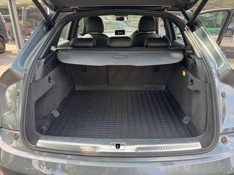 Audi Q3 TFSI S LINE 10