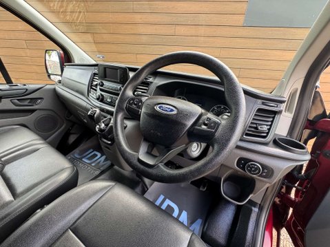 Ford Transit Custom 2.0 Transit Custom 320 Leader EcoBlue 5dr 9 SEATER MINIBUS 24