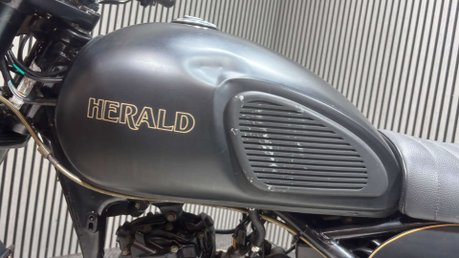 Herald Motor Co Maverick 2019 ONLY 1K SPARES OR REPAIR ENDURO PROJECT BIKE 125CC 20