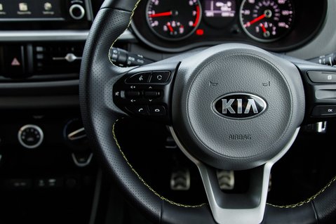 Kia Picanto X-LINE 18