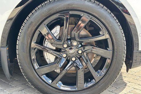 Land Rover Discovery D300 R-Dynamic HSE MHEV Panel Van 36