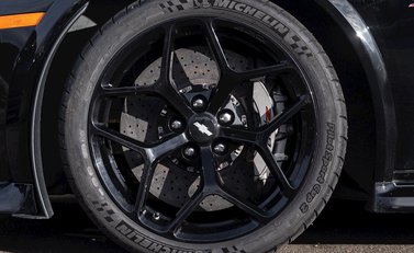 Chevrolet Camaro Z/28 10