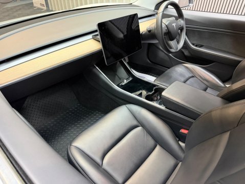 Tesla Model 3 Standard Range Plus Auto RWD 4dr 50