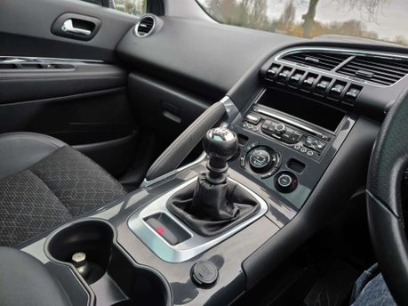 Peugeot 3008 1.6 BlueHDi Allure Euro 6 (s/s) 5dr 25