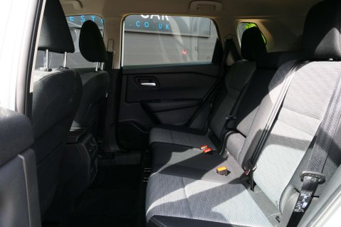 Nissan X-Trail 1.5 X-Trail Acenta Premium MHEV CVT 5dr 6