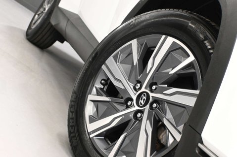 Hyundai TUCSON 1.6 Tucson SE Connect TGDi HEV Auto 5dr 10