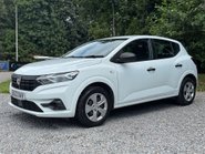 Dacia Sandero 1.0 Sandero Essential SCe 5dr 11