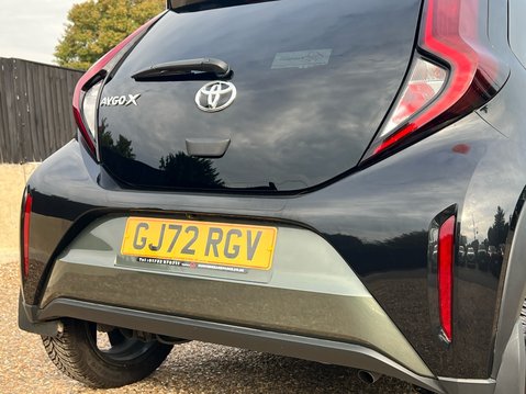Toyota Aygo X VVT-I EDGE 18