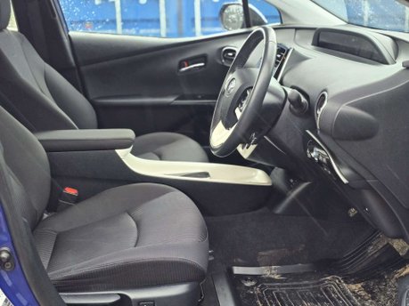 Toyota Prius 1.8 VVT-h Business Edition Plus Hatchback 5dr Petrol Hybrid CVT Euro 6 (s/s 14