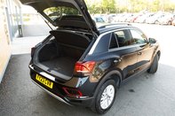 Volkswagen T-Roc LIFE TSI 33