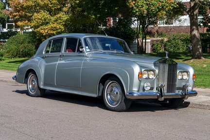 Rolls-Royce Silver Cloud III The Final Standard Silver Cloud III Saloon Built 2