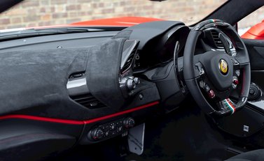 Ferrari 488 Pista 14