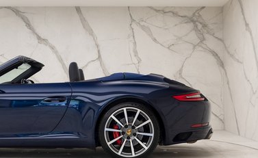 Porsche 911 Carrera S Cabriolet (991.2) 26