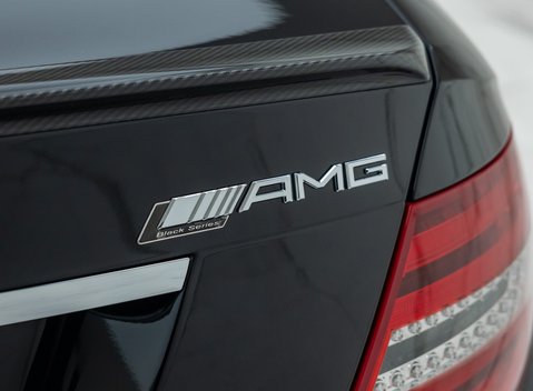 Mercedes-Benz C63 AMG Black Series 34