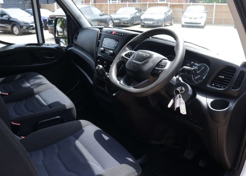 Iveco Daily 2.3 Daily 35C14B Tipper Double cab 18