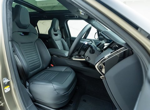 Land Rover Range Rover Sport P635 SV EDITION ONE 15