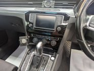 Volkswagen Passat 2.0 Passat R-Line TDI BlueMotion Technology Semi-Auto 4dr 55