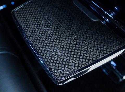 Rolls-Royce Cullinan Series II Black Badge 33