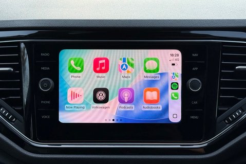 Volkswagen T-Roc R TSI 4MOTION DSG - LAPOIZ BLUE -FULL VOLKSWAGEN SERVICE HISTORY -CARPLAY 4