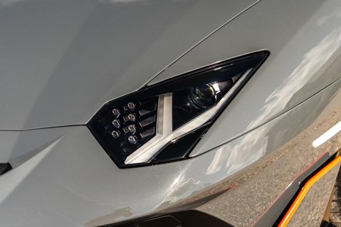 Lamborghini Aventador 6.5 V12 LP 770-4 SVJ ISR 4WD Euro 6 2dr 35