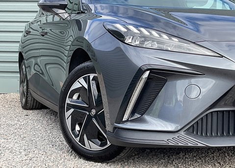 MG MG4 EV 64kWh TROPHY 2