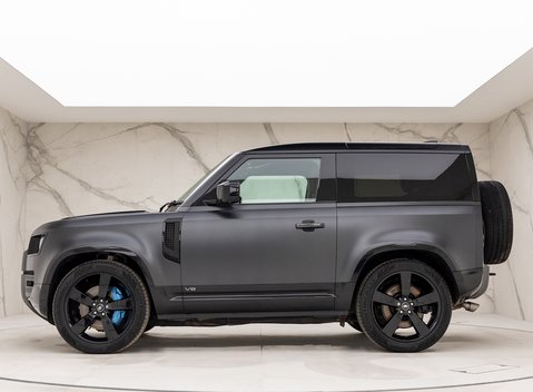 Land Rover Defender 90 V8 Carpathian Edition 2