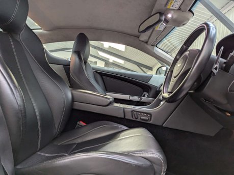 Aston Martin DB9 5.9 DB9 V12 Auto 2dr 51